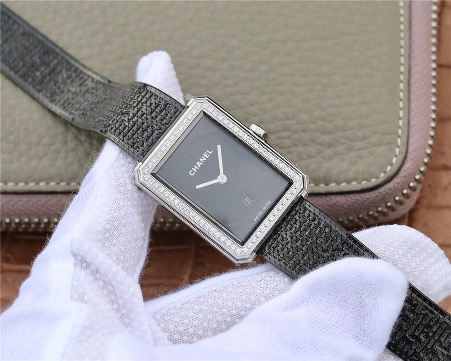 202212260731241 - 香奈兒價格復刻手錶 BV香奈兒將款充滿女性韻味的PREMIÈRE腕錶￥2580