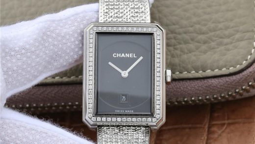 2022122612201523 520x293 - 復刻手錶香奈兒手錶批發 BV香奈兒將款充滿女性韻味的PREMIÈRE腕錶￥2580