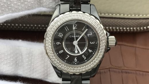 202212261435211 520x293 - 復刻手錶香奈兒手錶錢 香奈兒J12繫列H0950石英機芯￥2880