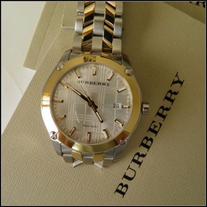 2022122910591766 420x420 - 博柏利 (BURBERRY) 時尚經典格紋圓形男錶英倫風情商務男錶 BU1856￥1200