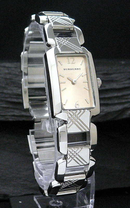 2022122911382792 - BURBERRY 博柏利 簡約時尚腕錶 BU4212 魅力鋼帶石英方形女錶￥1280