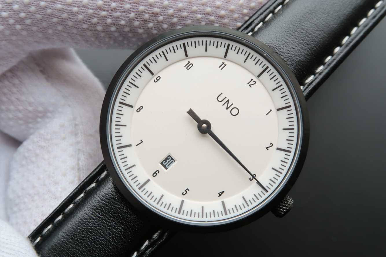 202212300551485 - 高仿德國UNO手錶￥1900