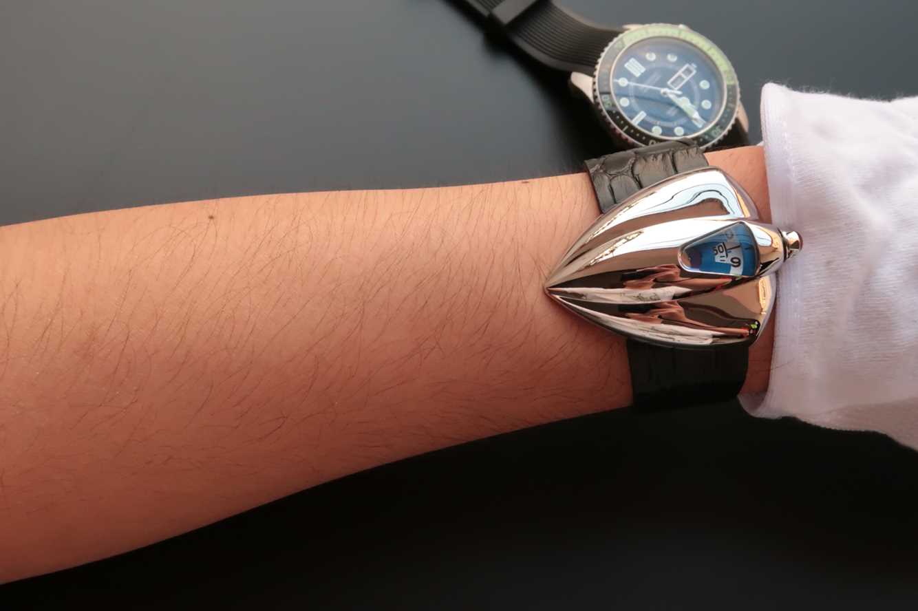 2022123007155166 - VSDeBethune腕錶設計師以《星際迷航》（StarTrek）中的宇宙飛船為靈感發想￥1800
