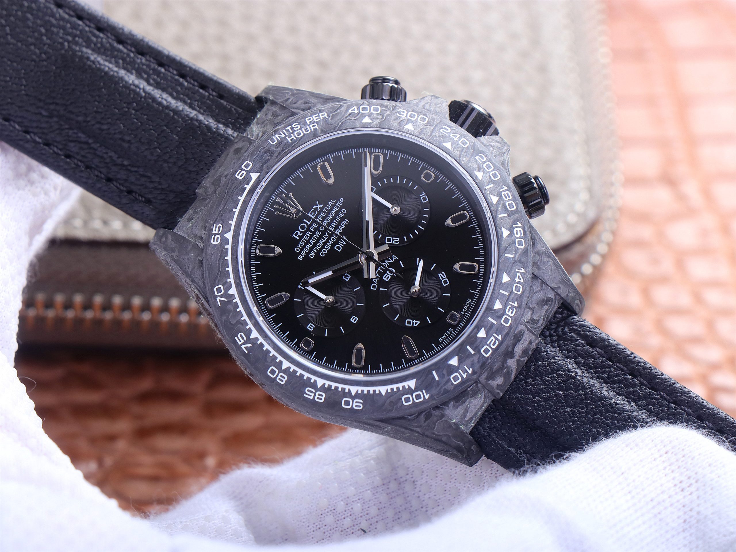 2023021204243248 scaled - 哪裏可以買復刻勞力士迪通拿 JH廠手錶勞力士迪通拿碳纖維定制版 復刻錶￥4580
