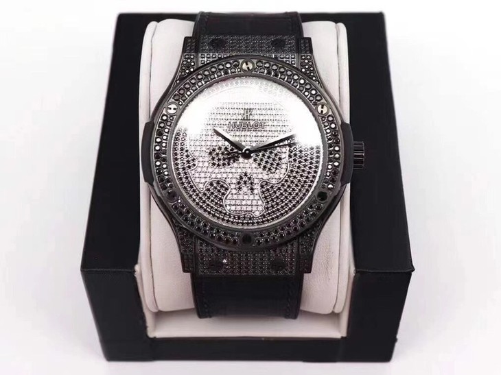 2023021609334864 - 恆寶復刻手錶多少錢 WWF廠手錶宇舶滿鉆繫列￥4580
