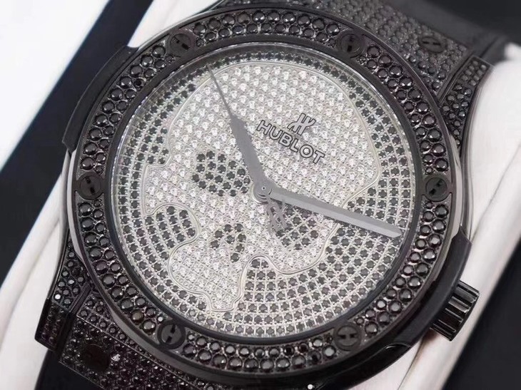 2023021609335273 - 恆寶復刻手錶多少錢 WWF廠手錶宇舶滿鉆繫列￥4580