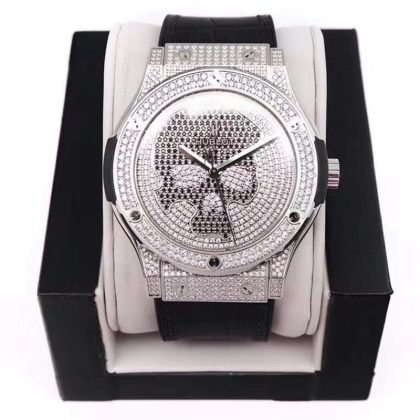 2023021609381952 420x420 - 宇舶復刻手錶什麽價格 WWF廠手錶宇舶滿鉆繫列￥4580
