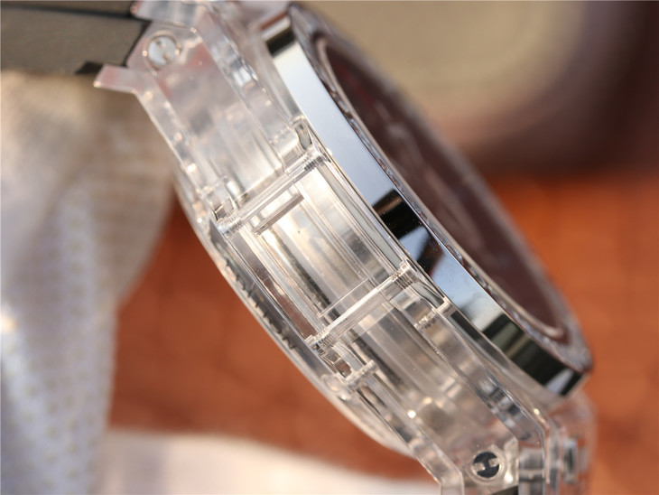 202302180612275 - HB廠恆寶宇舶錶年度佳高仿手錶作品—宇舶玻璃計時BIG BANG繫列411.JX.4802.RT“全透腕錶”￥4580