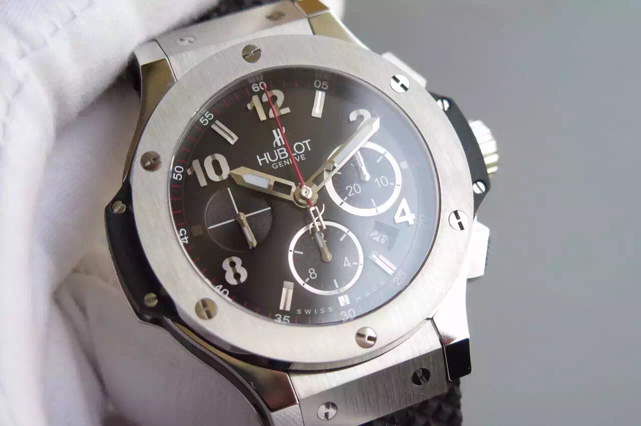 2023021814232119 - V6廠宇舶Hublot 大爆炸繫列Big Bang 腕錶301.CI.1770.RX 男士自動機械錶￥3380