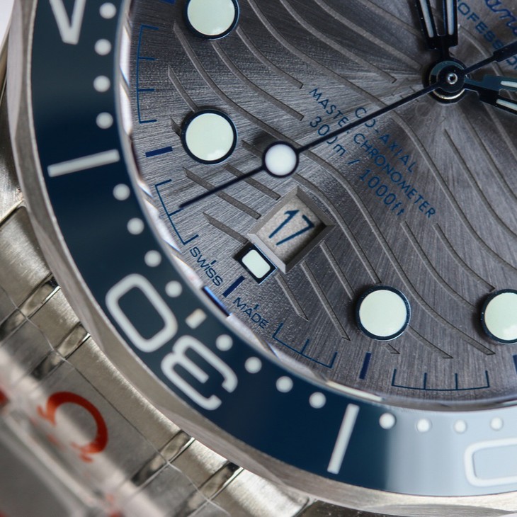 2023030510573775 - 復刻歐米茄海馬300灰色錶盤 OR廠手錶 210.30.42.20.06.001 機械錶￥3180