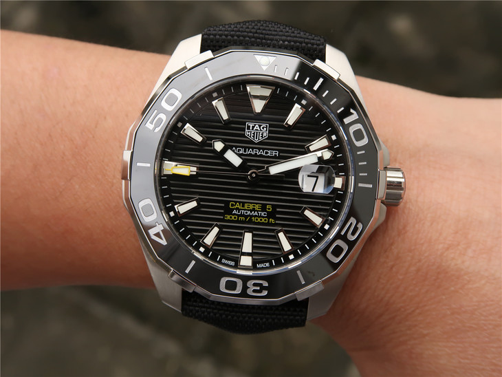 2023030603532823 - 高仿手錶泰格豪雅錶廠有哪些 V6泰高仿手錶泰格竟潛43mm黑殼￥2680