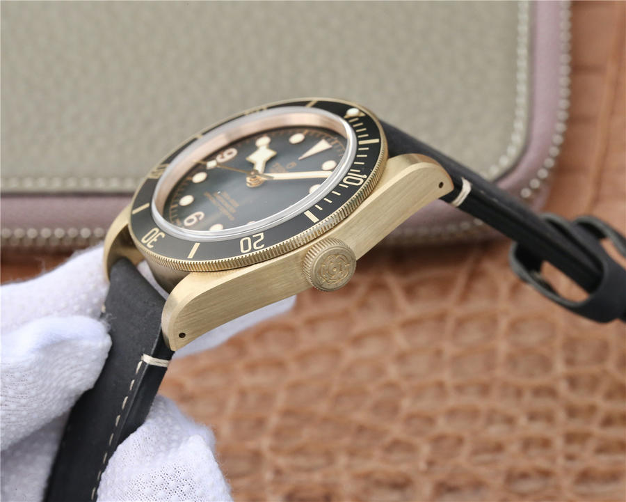 2023030608480136 - 復刻手錶帝舵錶 XF帝駝碧灣青銅型－小銅盾M79250BA-0002￥3480