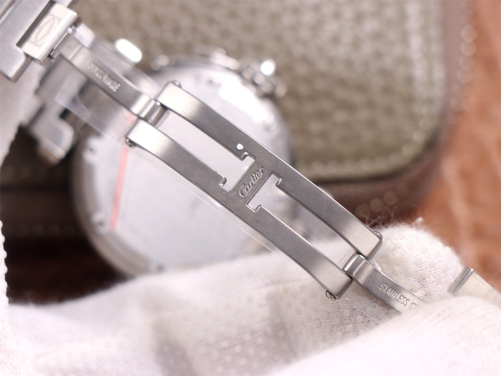 202303071404567 - 精仿的卡地亞帕莎腕錶 v9廠手錶卡地亞帕莎 粉色盤 女錶￥2980