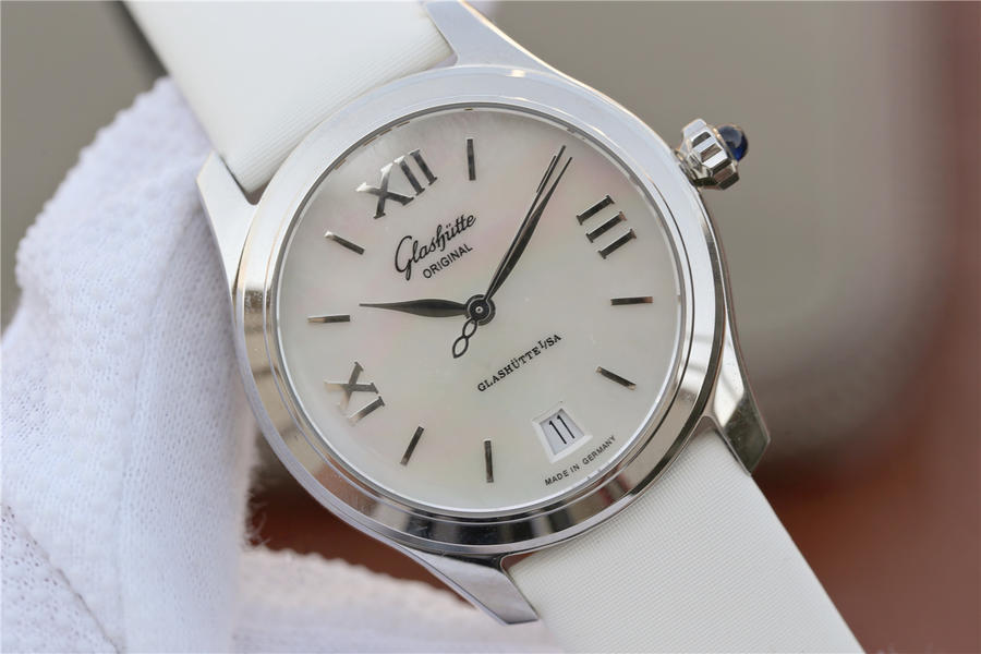 2023040100265942 - 格拉蘇蒂女錶復刻手錶價格 FK格拉蘇蒂原創女錶1-39-22-08-02-44￥2680