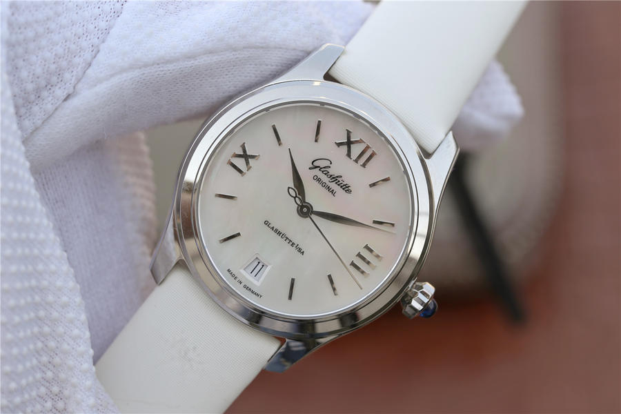 2023040100270350 - 格拉蘇蒂女錶復刻手錶價格 FK格拉蘇蒂原創女錶1-39-22-08-02-44￥2680