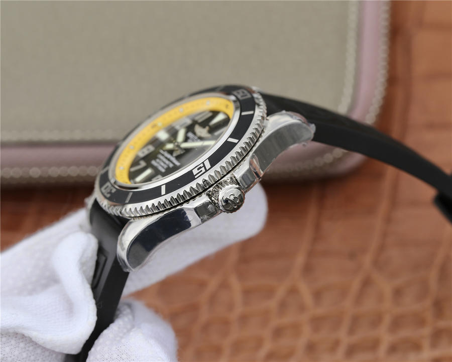 2023040700513816 - 百年靈超級海洋文化二代復刻手錶 GM百年靈超級海洋A1736402/BA32￥2880