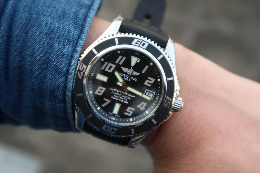 2023041203172615 - 高仿手錶手錶百年靈超級海洋 GM百年靈超級海洋42腕錶繫列A1736402￥2880
