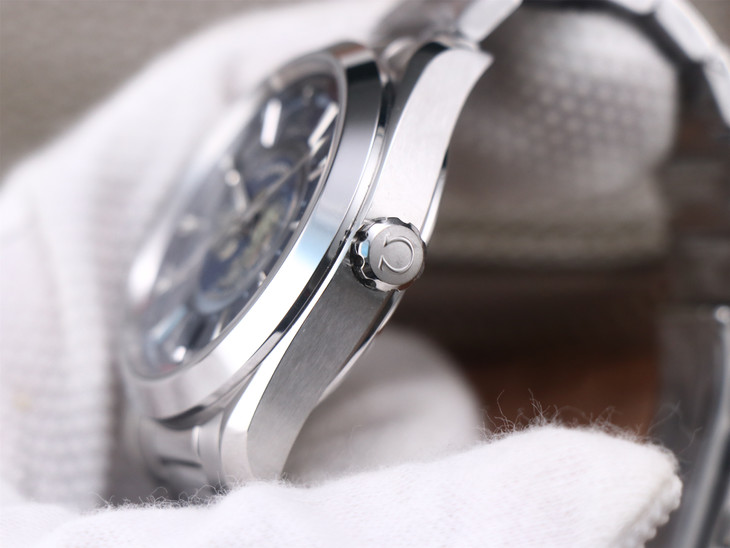 202304250218162 - 歐米茄海馬繫列復刻錶 vs廠手錶歐米茄限量版世界時 220.10.43.22.03.001￥3980