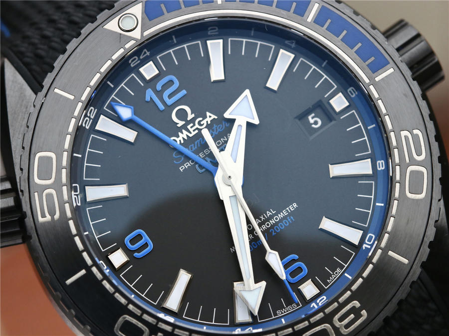 202308130254411 - 歐米茄深海之黑高仿手錶什麽價格 VS歐米茄海馬215.92.46.22.01.002￥3880
