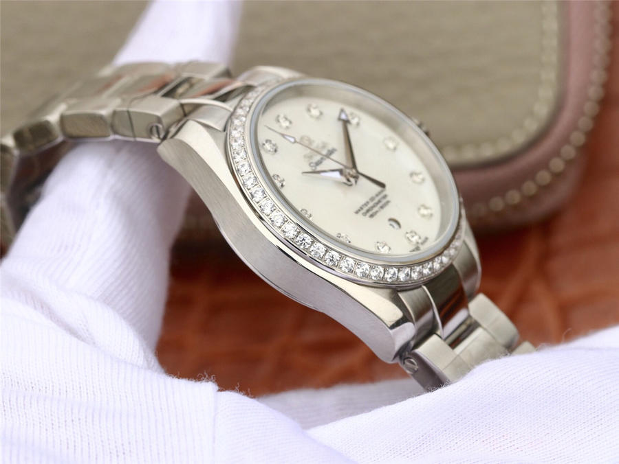 202308150614439 - 瑞士歐米茄海馬高仿手錶 3S歐米茄海馬150米女款8520￥3180