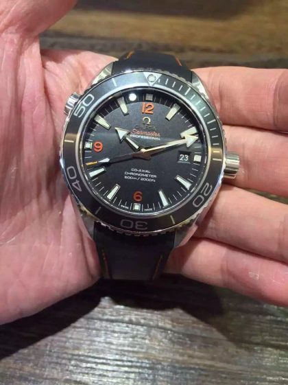 2023082702190668 420x561 - 歐米茄海馬哪個廠高仿手錶做得好 XF歐米茄海馬海洋宇宙計時繫列2901.51.82￥3480