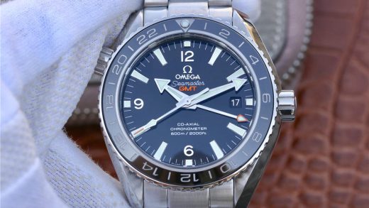 2023102102175597 520x293 - 高仿手錶歐米茄海馬那個廠 VS歐米茄海洋宇宙GMT￥3480