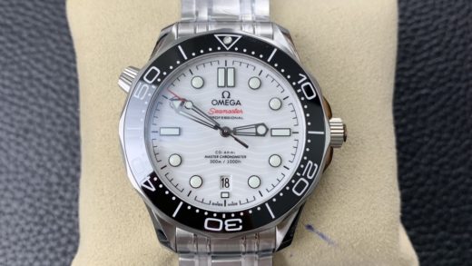 2025090515545827 520x293 - vs歐米茄新品 新海馬300 黑白配色 熊貓海馬高仿表