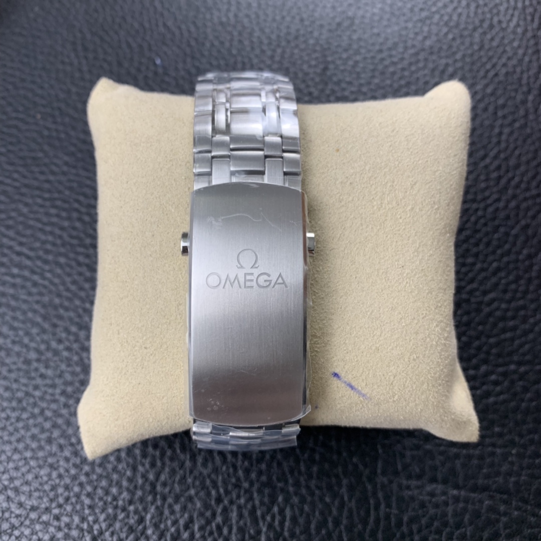 2025090515554563 - vs歐米茄新品 新海馬300 黑白配色 熊貓海馬高仿表