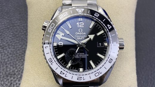 2025100716383634 520x293 - VS海馬600GMT 太極圈43.5mm 一體的黑白陶瓷圈歐米茄高仿表