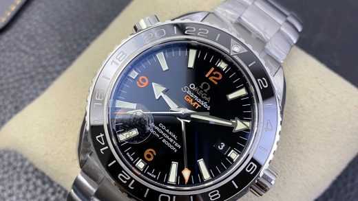 2025101510455891 520x293 - VS高仿表海馬海洋宇宙600米GMT 43.5MM歐米茄復刻表