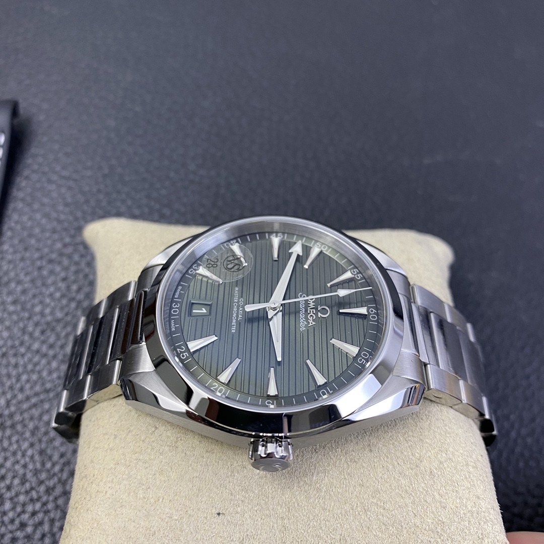 2025101510481866 - VS歐米茄復刻表 海馬柚木系列綠盤