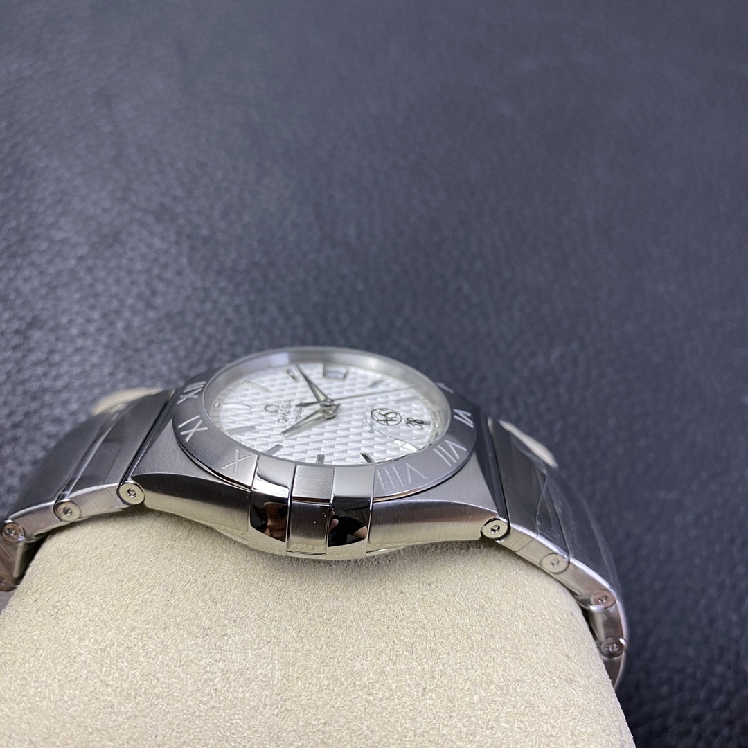 2025101510504978 - VS廠歐米茄高仿表 星座男款格子白盤