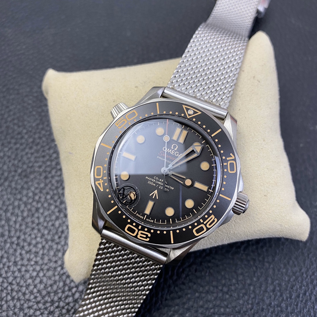 2025102920291313 - VS廠歐米茄高仿表 邦德007升級鋼帶版