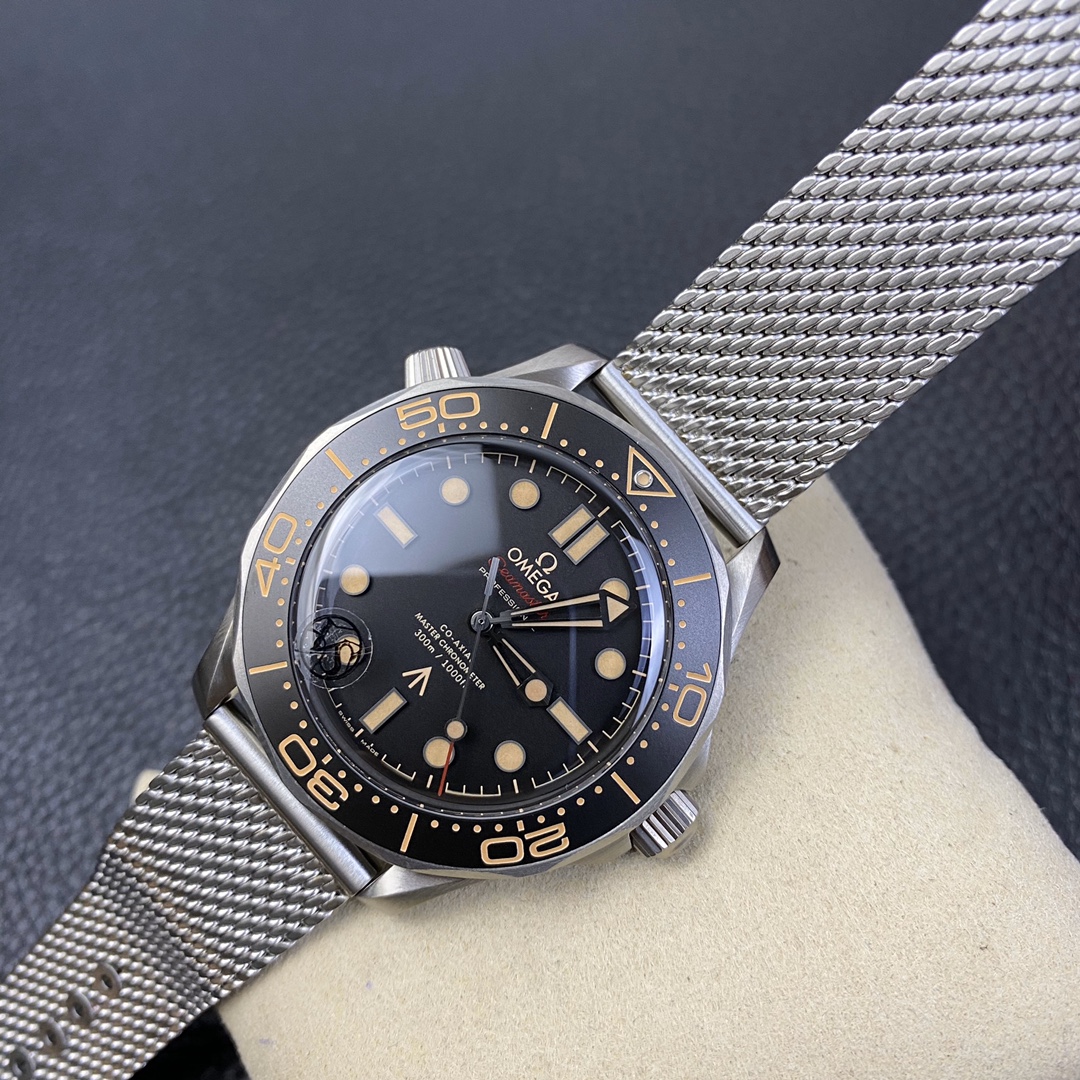 2025102920292382 - VS廠歐米茄高仿表 邦德007升級鋼帶版