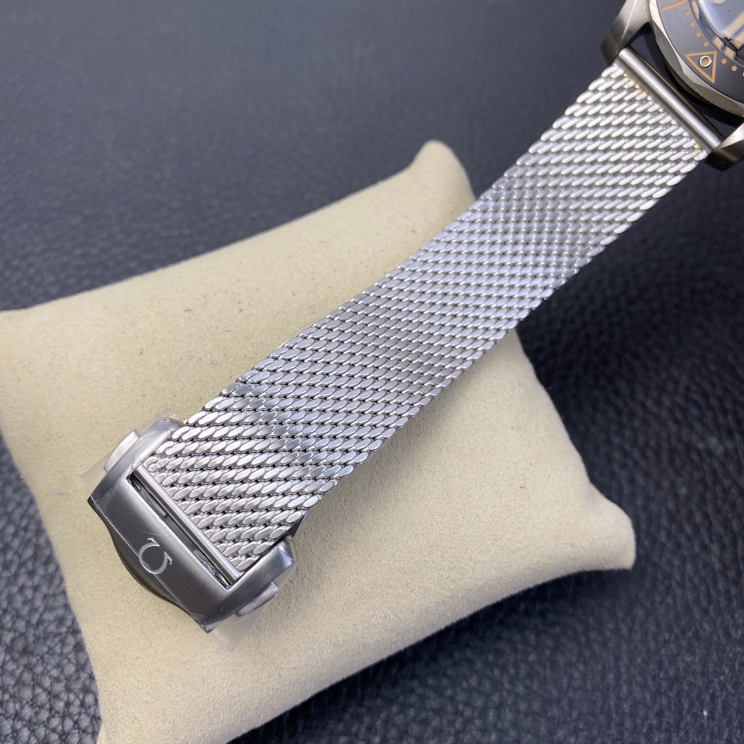 2025102920293546 - VS廠歐米茄高仿表 邦德007升級鋼帶版