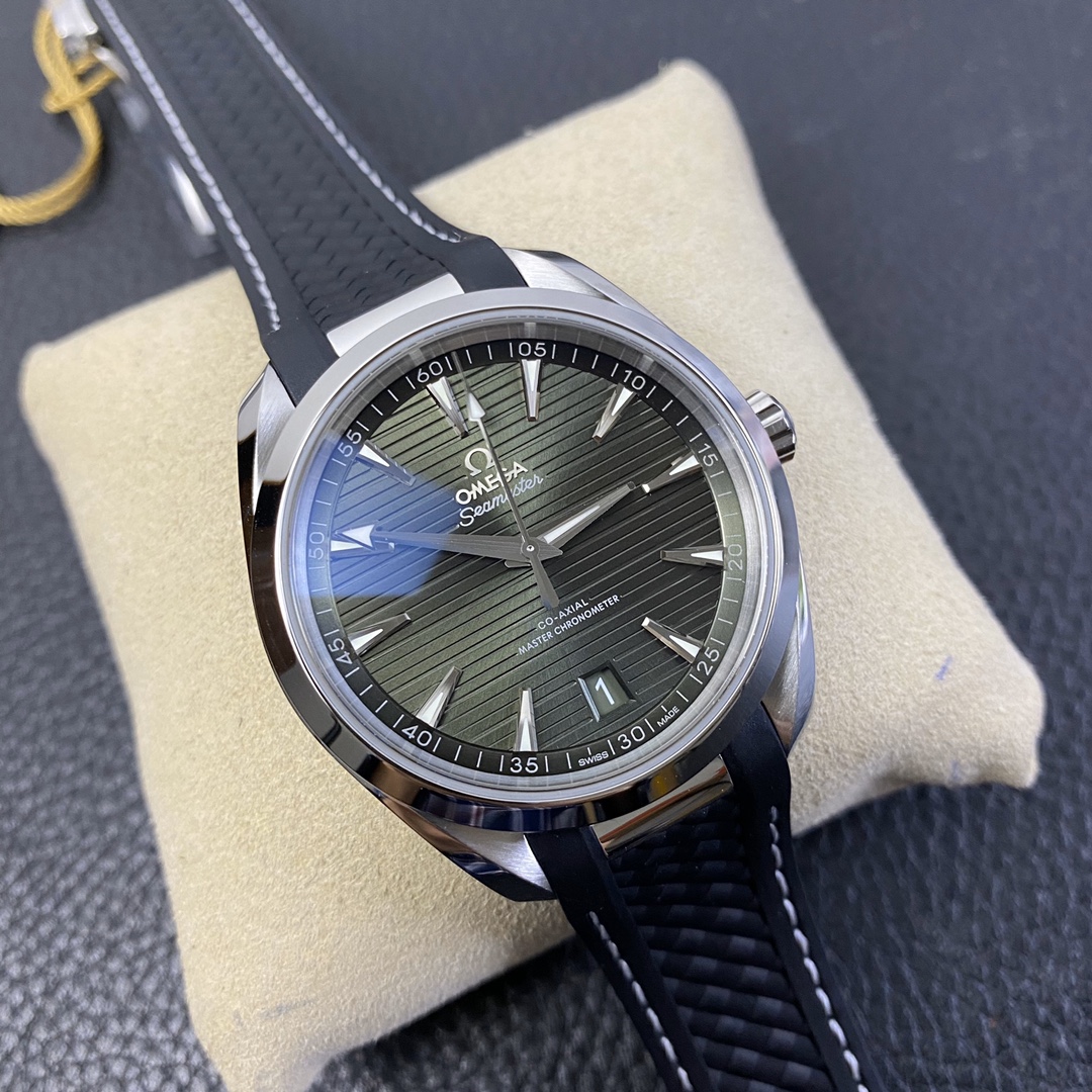 2025111115490669 - VS廠歐米茄 新品 新海馬150米系列 柚木淺綠盤高仿表