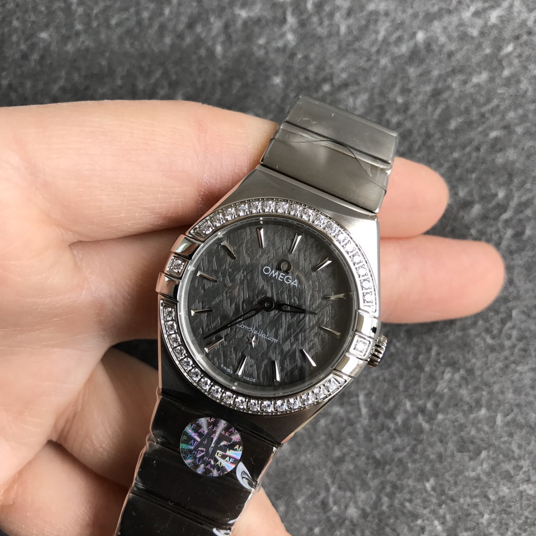 2025112414560965 - 歐米茄臺灣高仿腕表第五代星座石英系列腕表——纖巧觸感