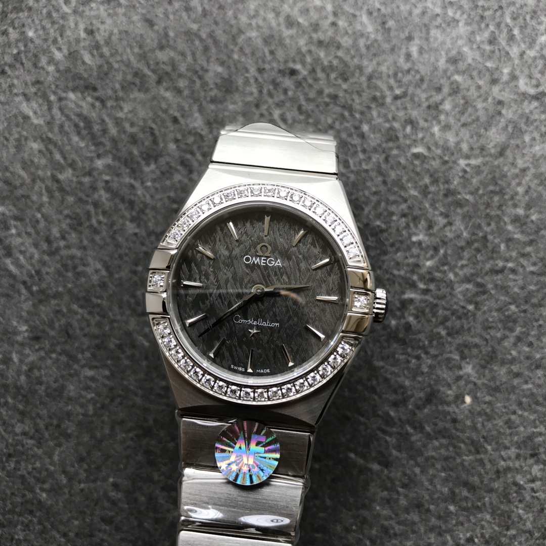 2025112414563159 - 歐米茄臺灣高仿腕表第五代星座石英系列腕表——纖巧觸感