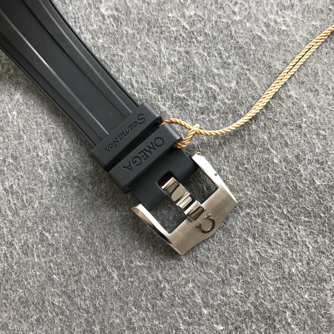 2025120112301253 - 歐米茄高仿表全新海馬系列300計時男士腕表 市面上最高版本的計時腕表