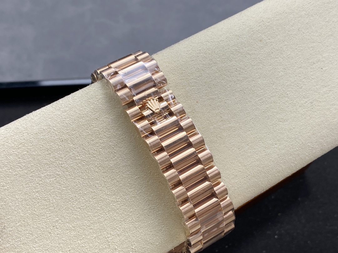 ARF 勞力士DD雙歷星期日誌型40mm進階款高仿表 2025121213092748 - ARF 勞力士DD雙歷星期日誌型40mm進階款高仿表