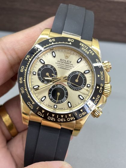 2025122612295476 420x560 - ZF廠配重余文樂同款黃金膠帶迪通拿高仿表