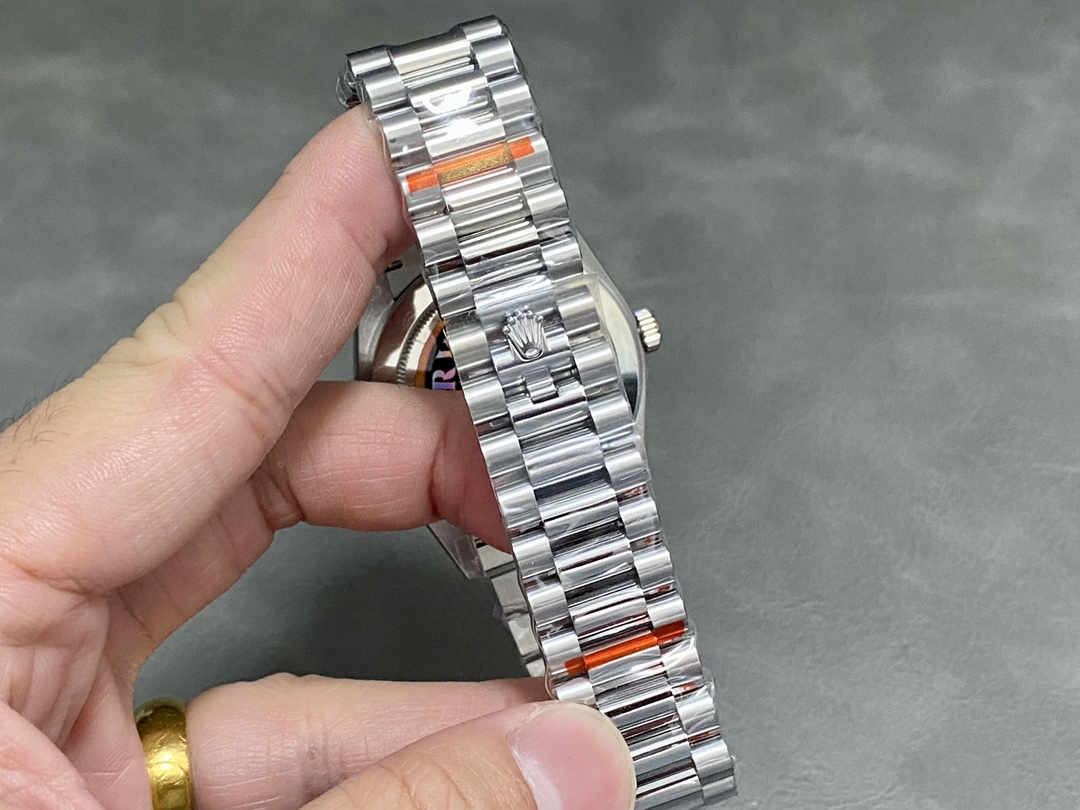 2026022116445696 - QF 配重 勞力士頂級復刻表 星期日誌40mm 2836機芯 184G