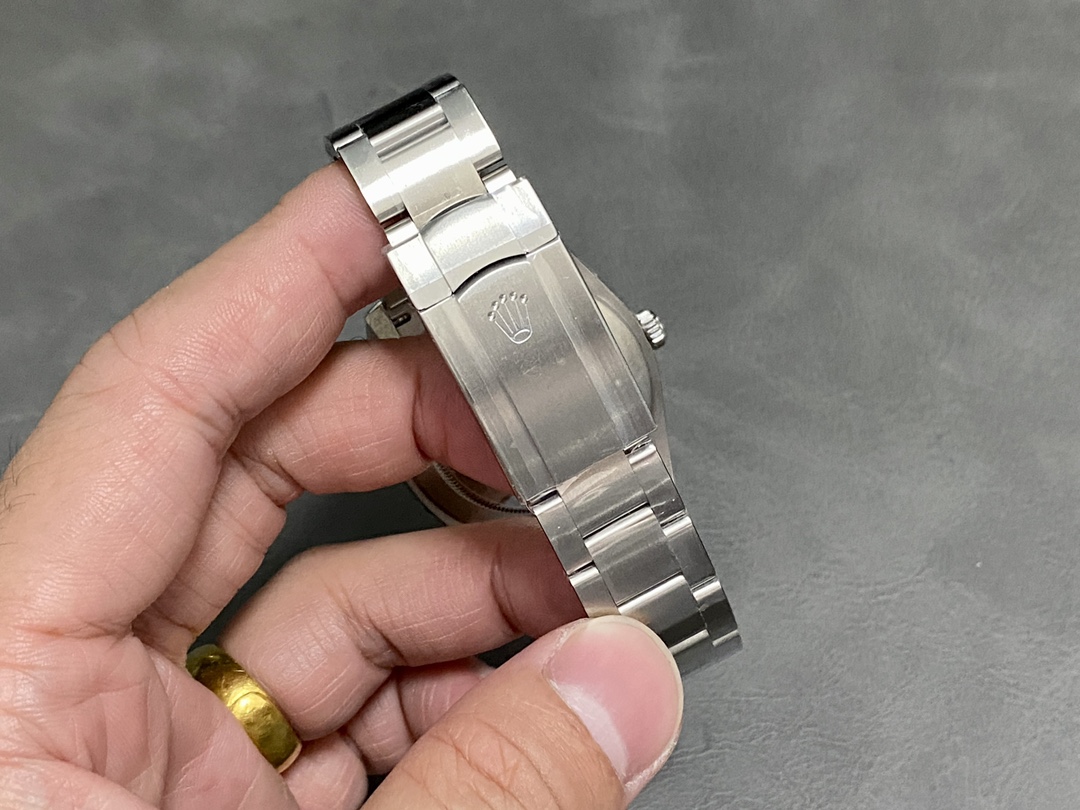 2026022116470296 - Cvs 勞力士一比一正版刻模頂級復刻表 恒動蠔式 41mm