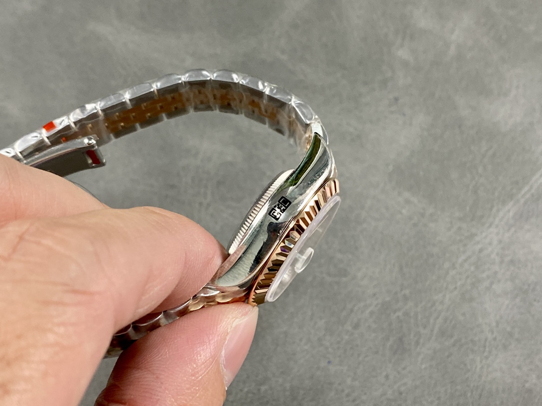 2026042809102422 - CS 勞力士頂級高仿表 瑞機671版本 日誌28mm